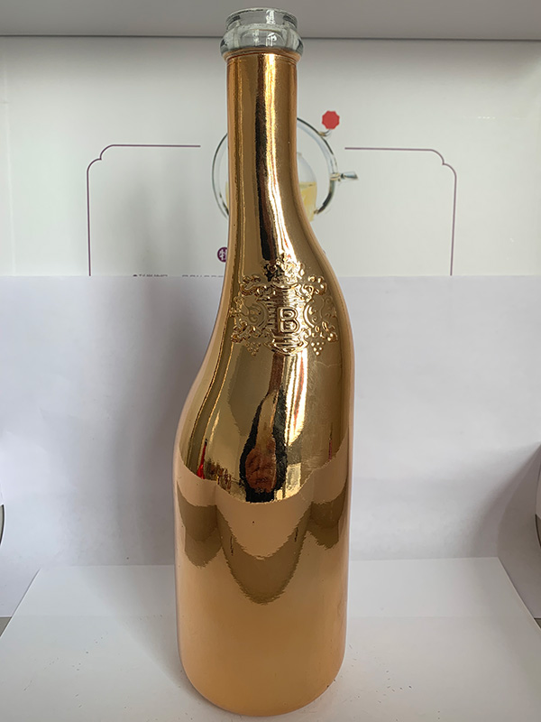 酒瓶加工厂，酒瓶厂家，酒瓶生产厂家