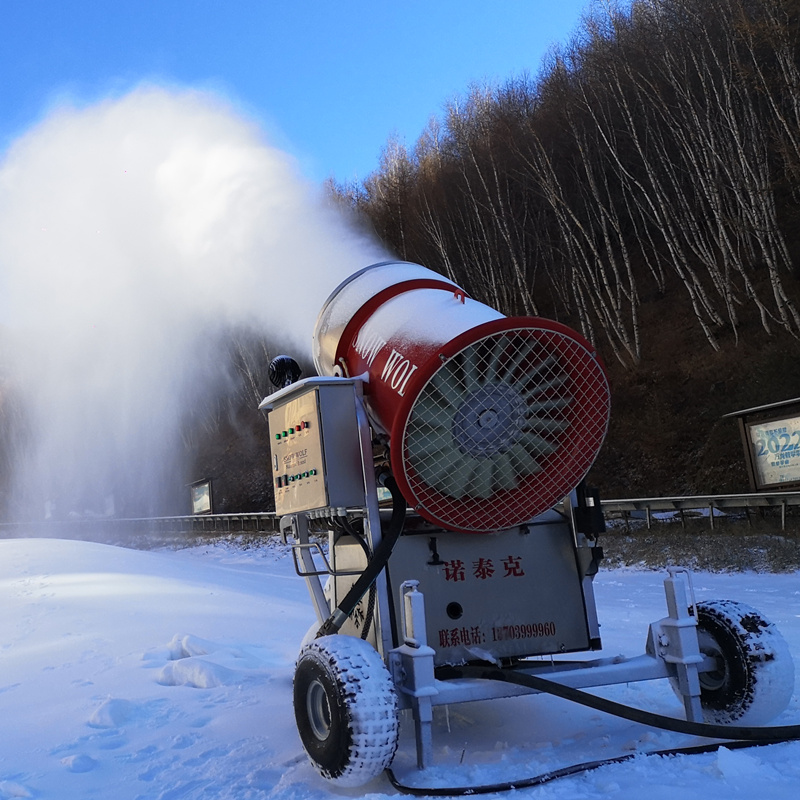 滑雪场建设基础标准 新款中小型造雪机 造雪机价格  国产造雪机  诺泰克