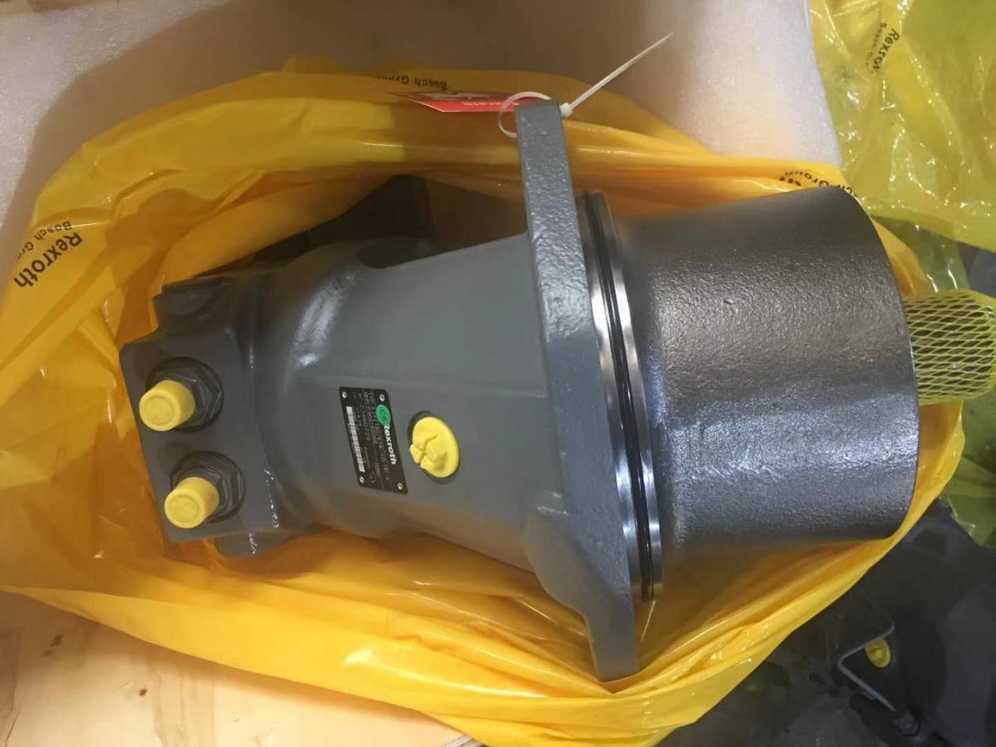 高压柱塞泵A10VO18DRG/31R-VSC62N00威格士液压设备 高压柱塞泵A10VO18DRG/31R-VSC62N00威格士液压设备