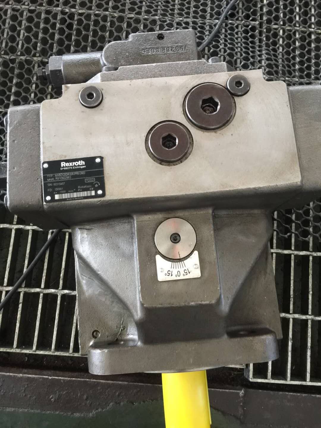 力士乐柱塞泵A10VO140DR/31R-VPB12N00威格士液压设备