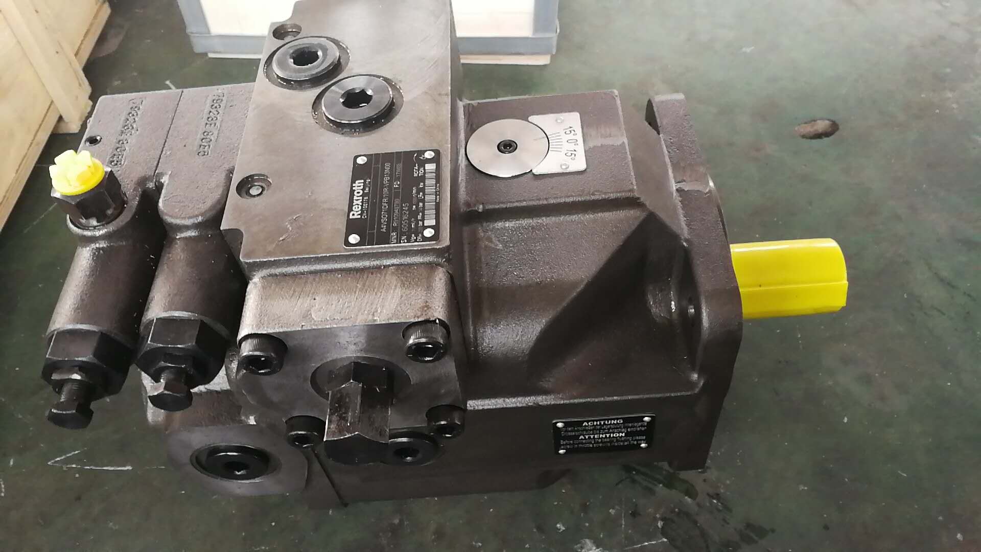 力士乐柱塞泵A10VO45DFR1/52L-VSC12N00威格士液压设备