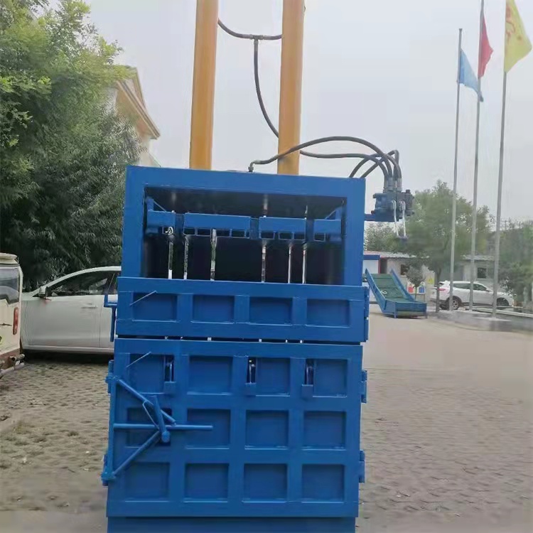 小型立式打包机，液压易拉罐塑料瓶编织袋捆扎机