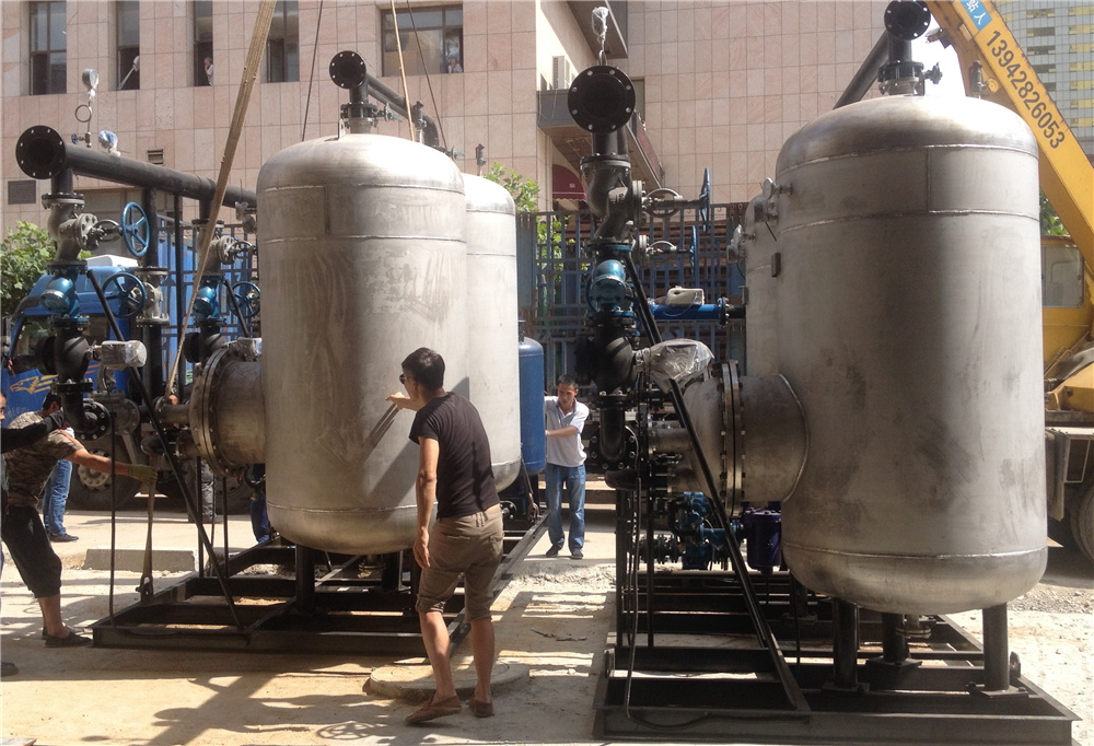 盘锦浮动盘管换热器【YDA工厂】  盘锦容积式换热器  盘锦生活热水换热器