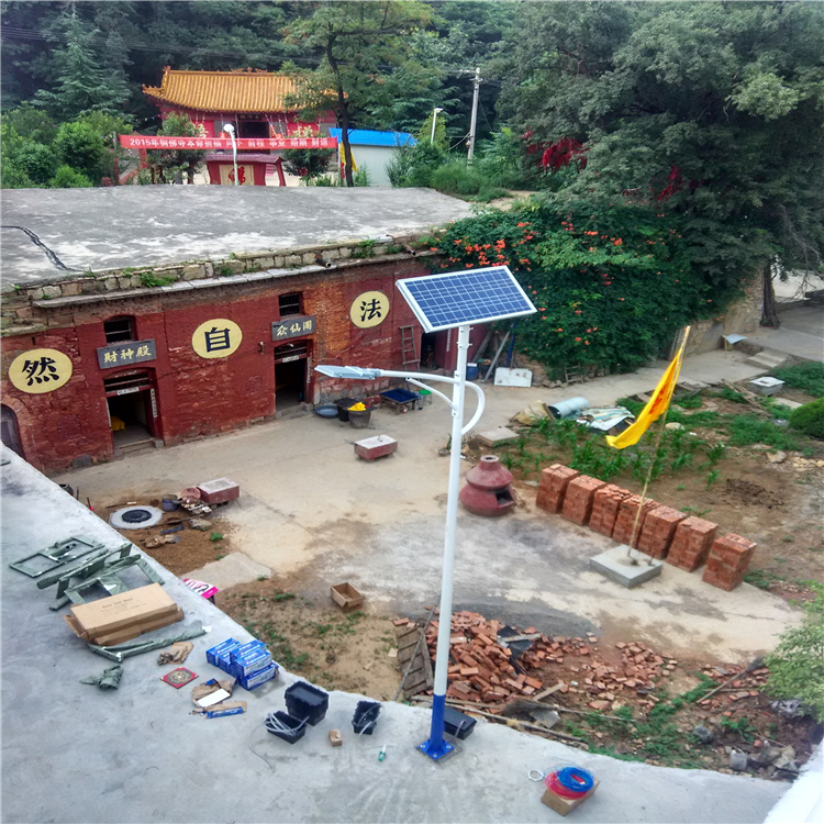 许昌市灯具批发公司   许昌安装太阳能路灯厂家  许昌灯具  许昌灯具公司  许昌太阳能路灯厂家