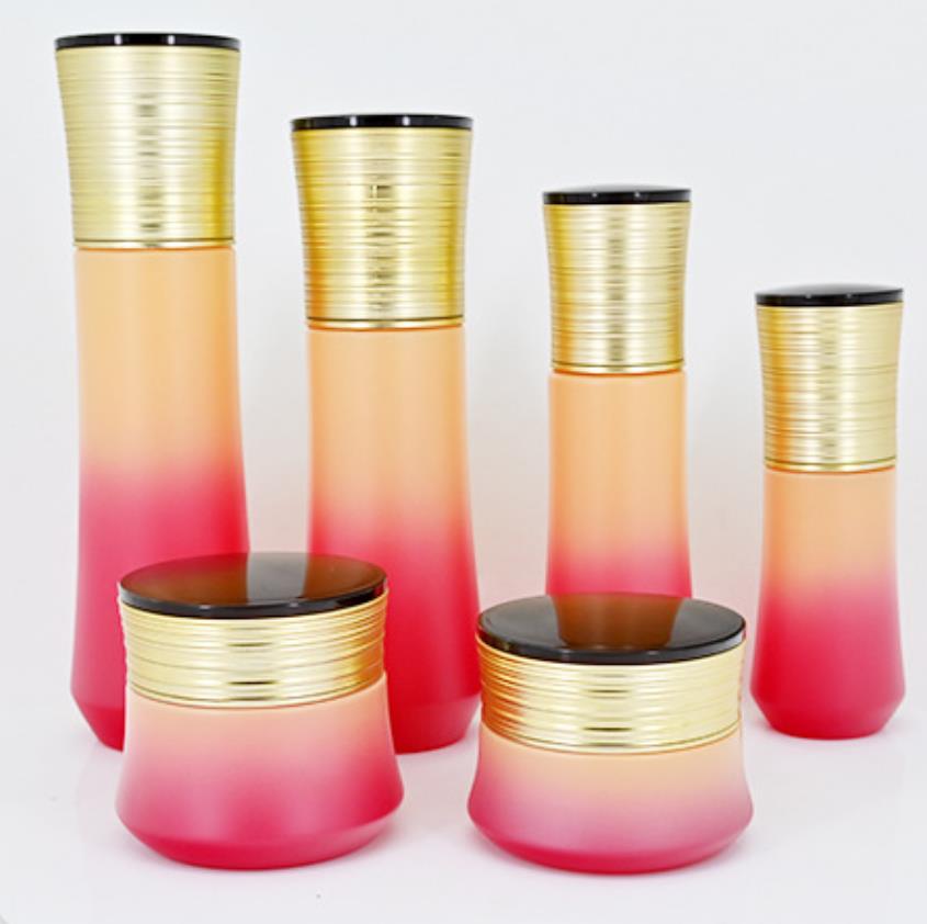 化妆品套装瓶生产厂家，化妆品瓶包材生产厂家  化妆品瓶生产厂家