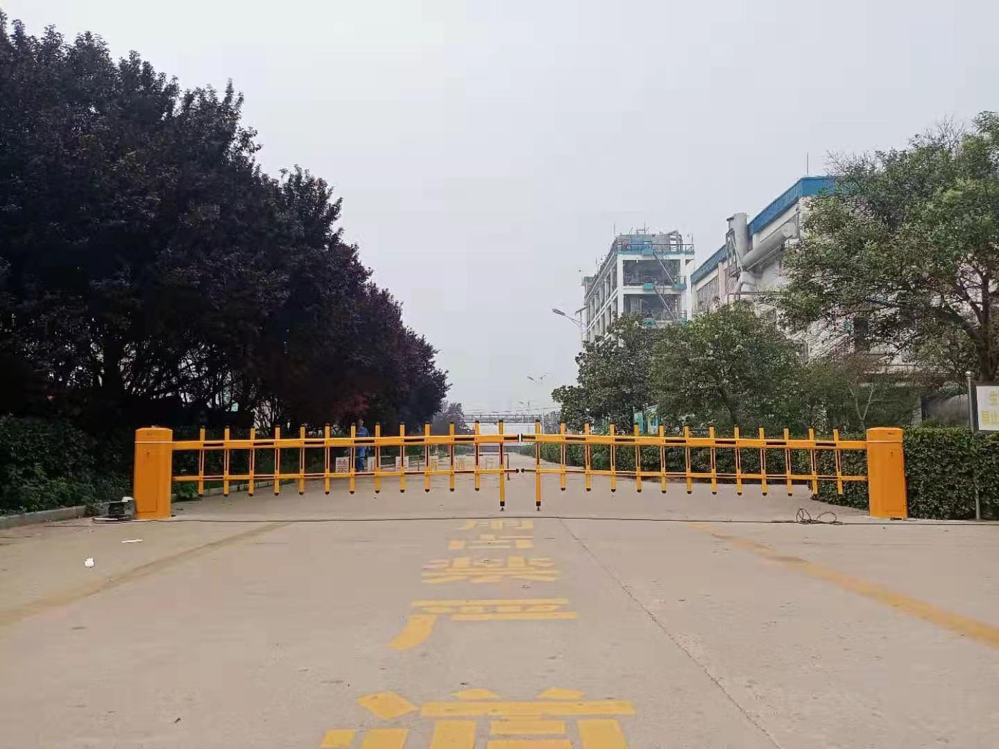 新泰学校一箭智能翼闸的安装七步骤  摆闸  道闸