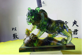 琉璃老虎摆件，深圳琉璃厂，古法琉璃