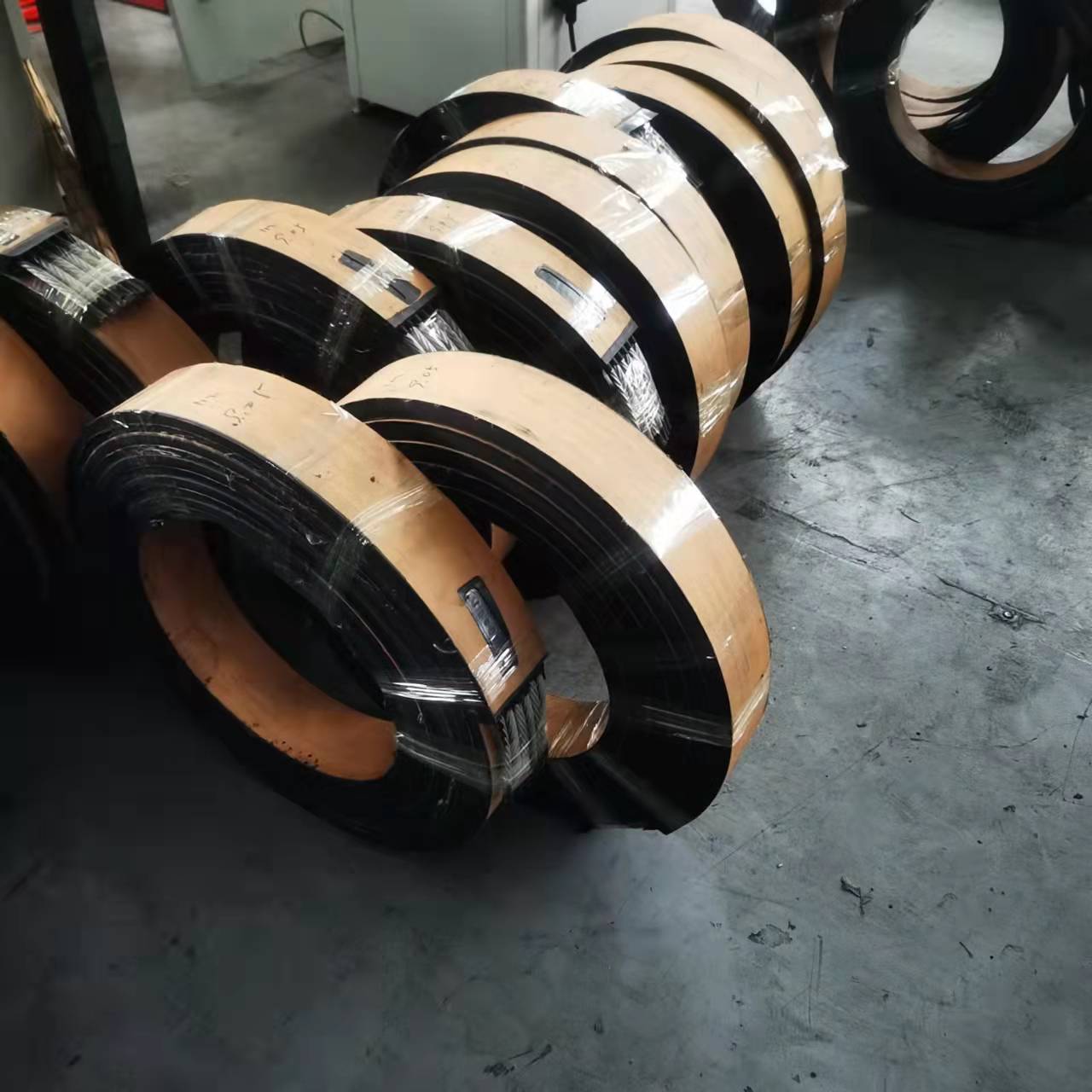钢丝绳芯抽油机胶带广泛用于油田开采  抽油机皮带  抽油机提升带