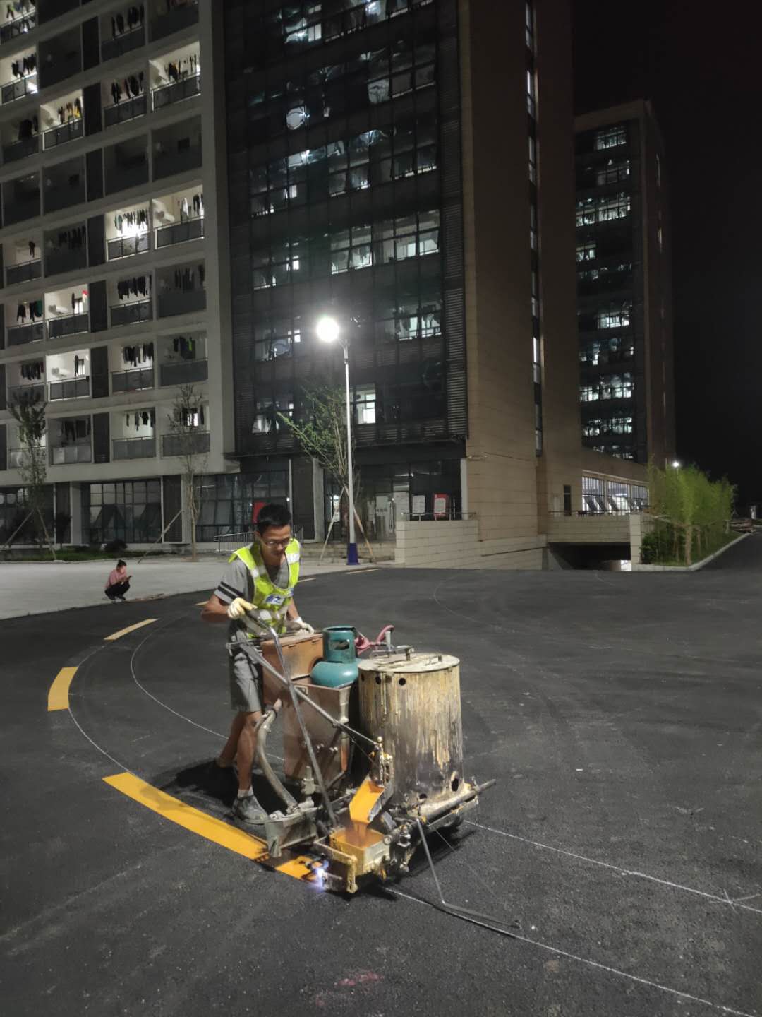 贵港市港南区马路划线单位  贵港市马路划线