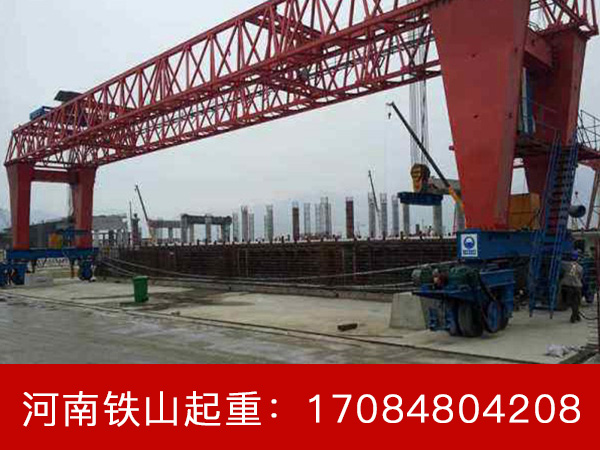 广东50吨双主梁龙门吊报价 韶关轮胎式起重机厂家  轮胎式起重机销售  80吨轮胎式起重机  单梁轮胎式起重机