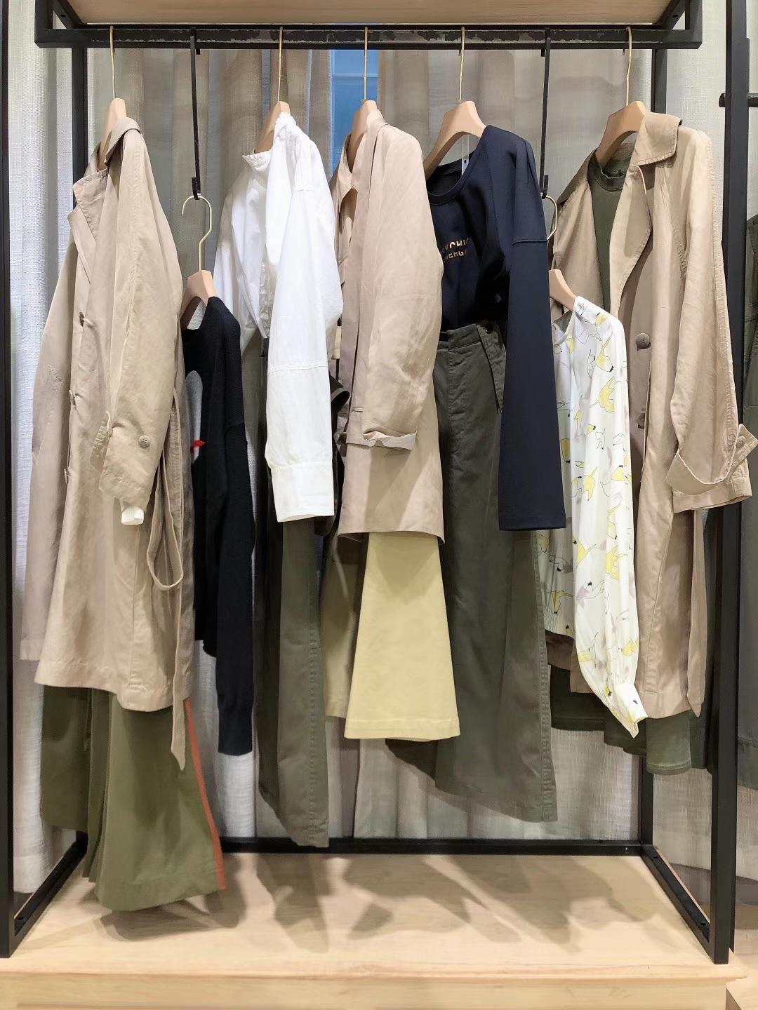 未知未觉WZWJ/没完没了2022春女装工厂直批货源  女装折扣  女装尾货批发  女装库存尾货批发
