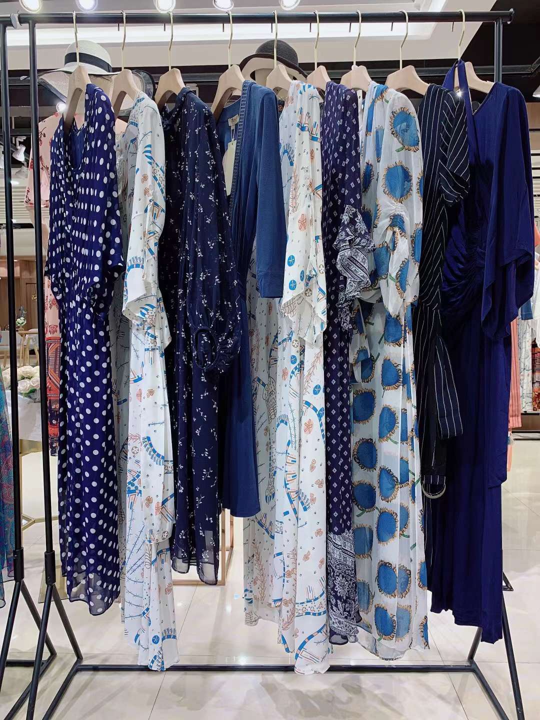 正品下架女装维珈2022夏品牌折扣女装库存尾货走份  女装折扣  女装尾货批发  女装一手货源
