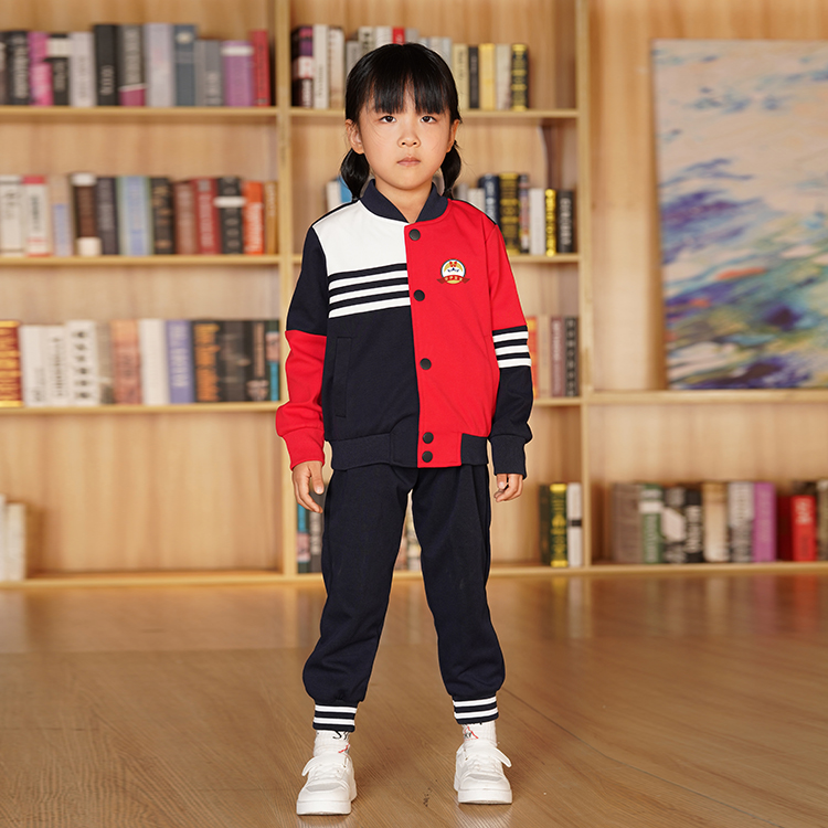 安伊宝宝  校园园服定制  帽子，被子  书包