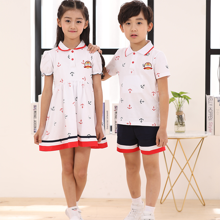 安伊宝宝儿童夏季运动风园服套装  校服厂家  园服批发厂家  中小学幼儿园园服