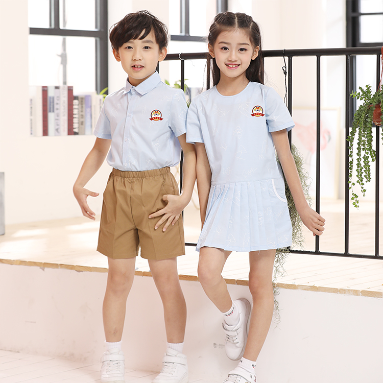 安伊宝宝男女时尚童装校服厂家  园服厂家  校服定制