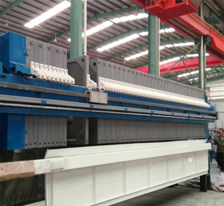 恒德板框式压滤机  污泥处理设备  设备生产厂家  定制全自动板框压滤机