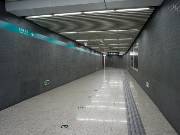 地铁用盲道砖，止步砖，提示砖  众光厂家生产  盲道砖厂家