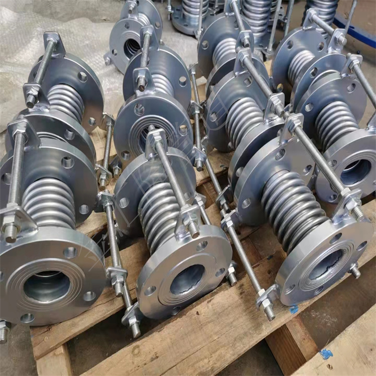 耐腐蚀不锈钢波纹补偿器报价  波纹膨胀节作用  波纹伸缩器厂家