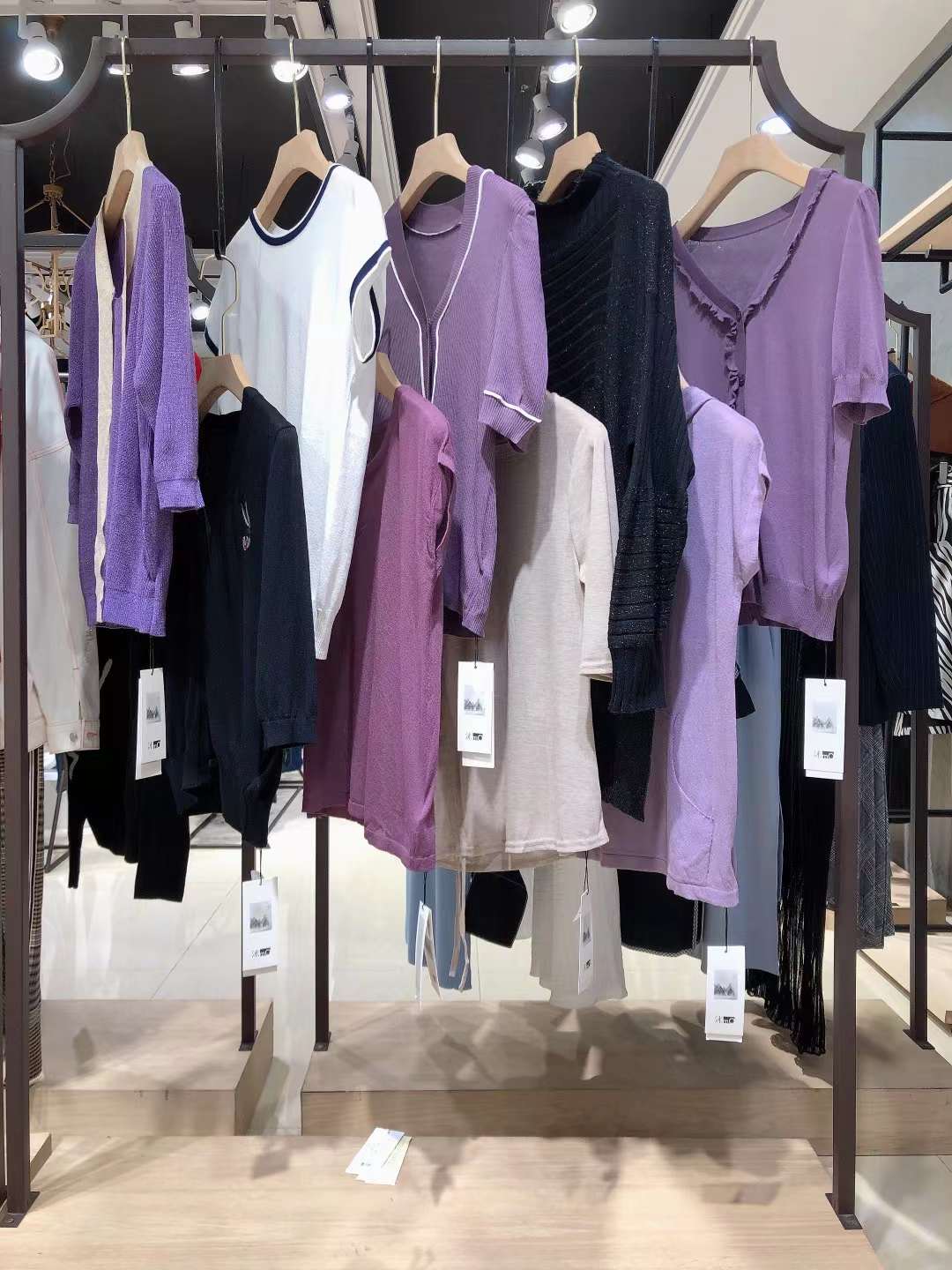 杭州品牌沫沫冰麻2022夏正品品牌女装折扣店尾货批发  女装尾货批发  女装库存尾货批发
