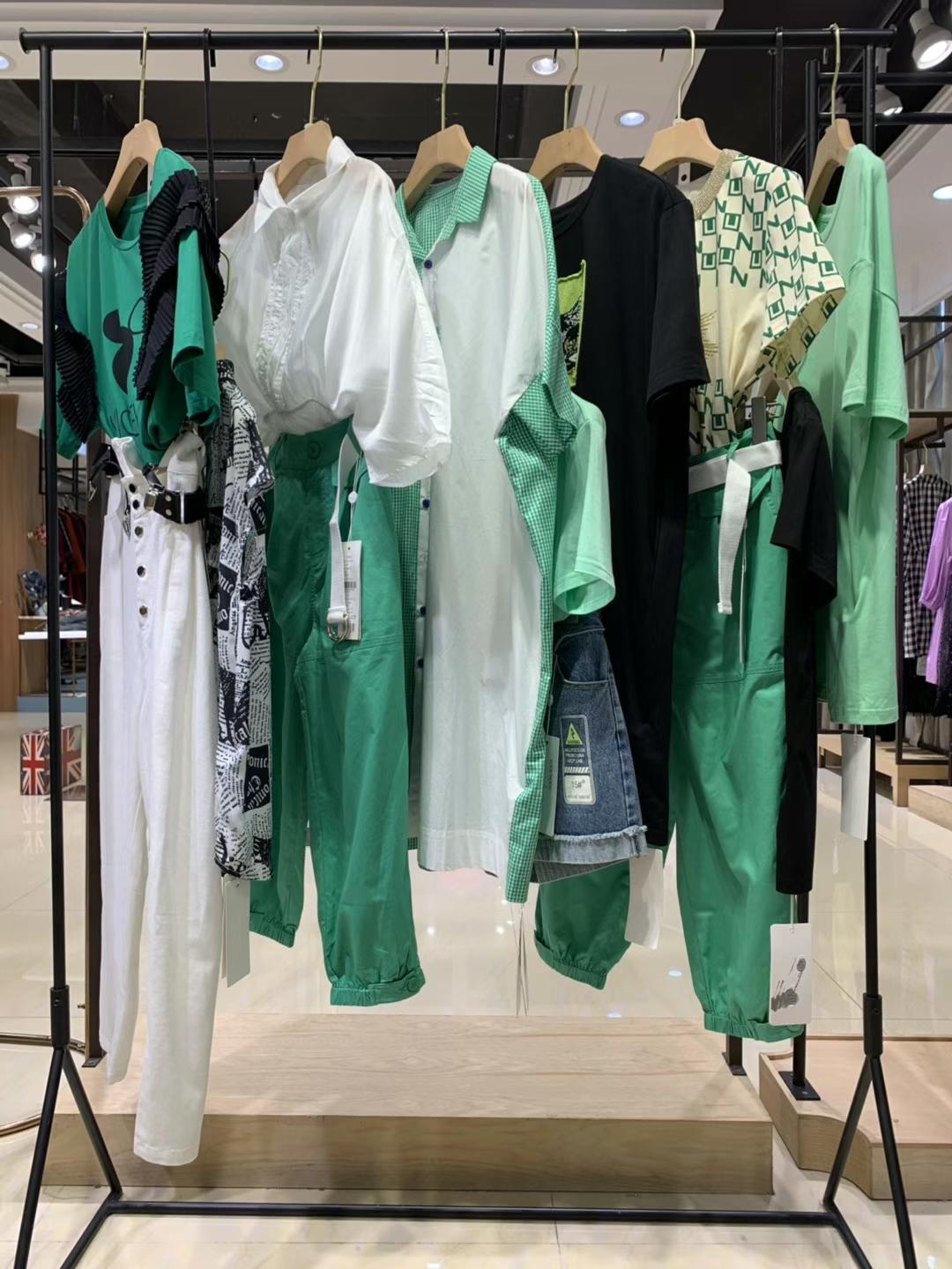 一线品牌无涩一诺2022夏品牌女装折扣库存打包走份  女装尾货批发  女装库存尾货批发