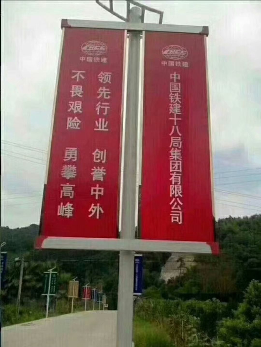 铝合金灯杆道旗架子  新款道旗  双臂道旗  单臂道旗