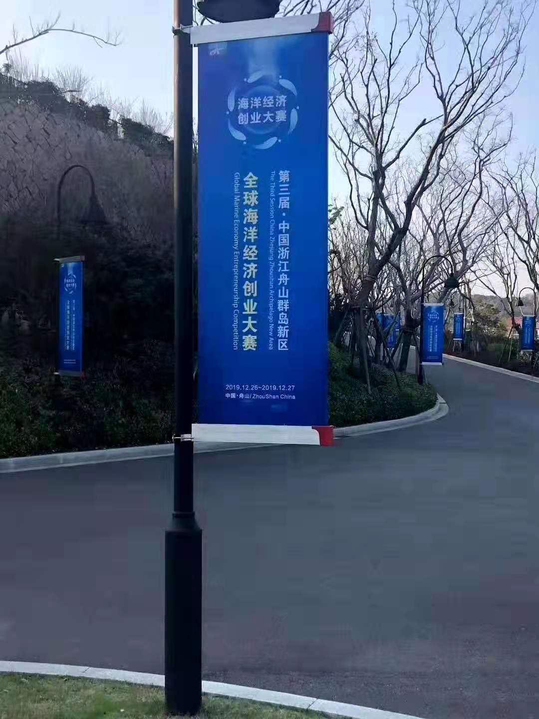 铝合金灯杆道旗架子  新款道旗  双臂道旗  单臂道旗