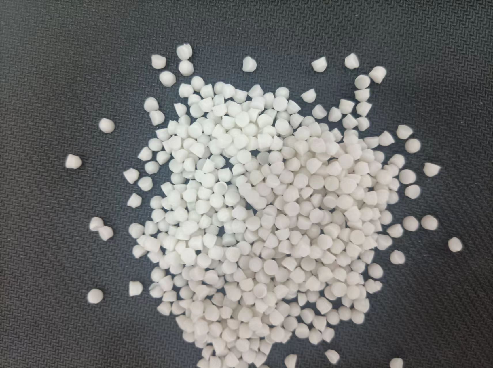 东莞生产pvc原材料厂家PVC价格