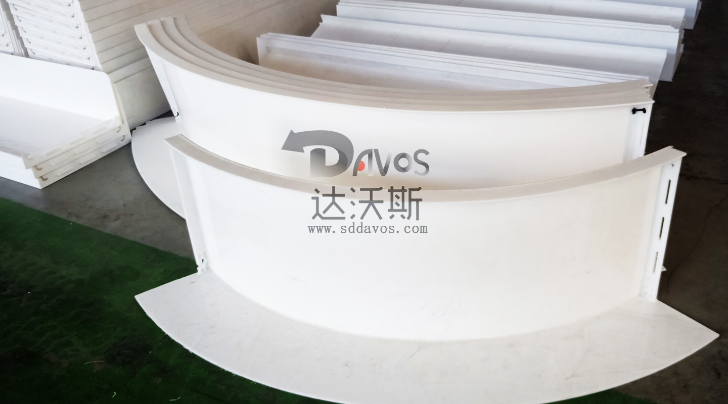 冰球场围栏 运动场防护围栏网 抗冲击旱冰场护栏  旱地围挡  防冲击旱地小围挡