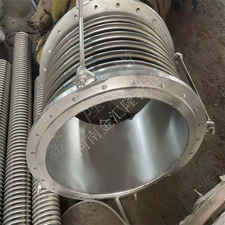 矩形波纹补偿器  矩形波纹膨胀节型号  矩形补偿器厂家  矩形波纹管补偿器作用