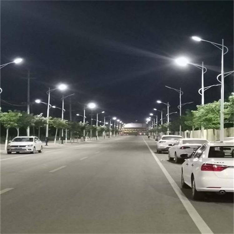 太原路灯5米海螺臂LED路灯 路灯路灯杆厂家  5米海螺臂路灯