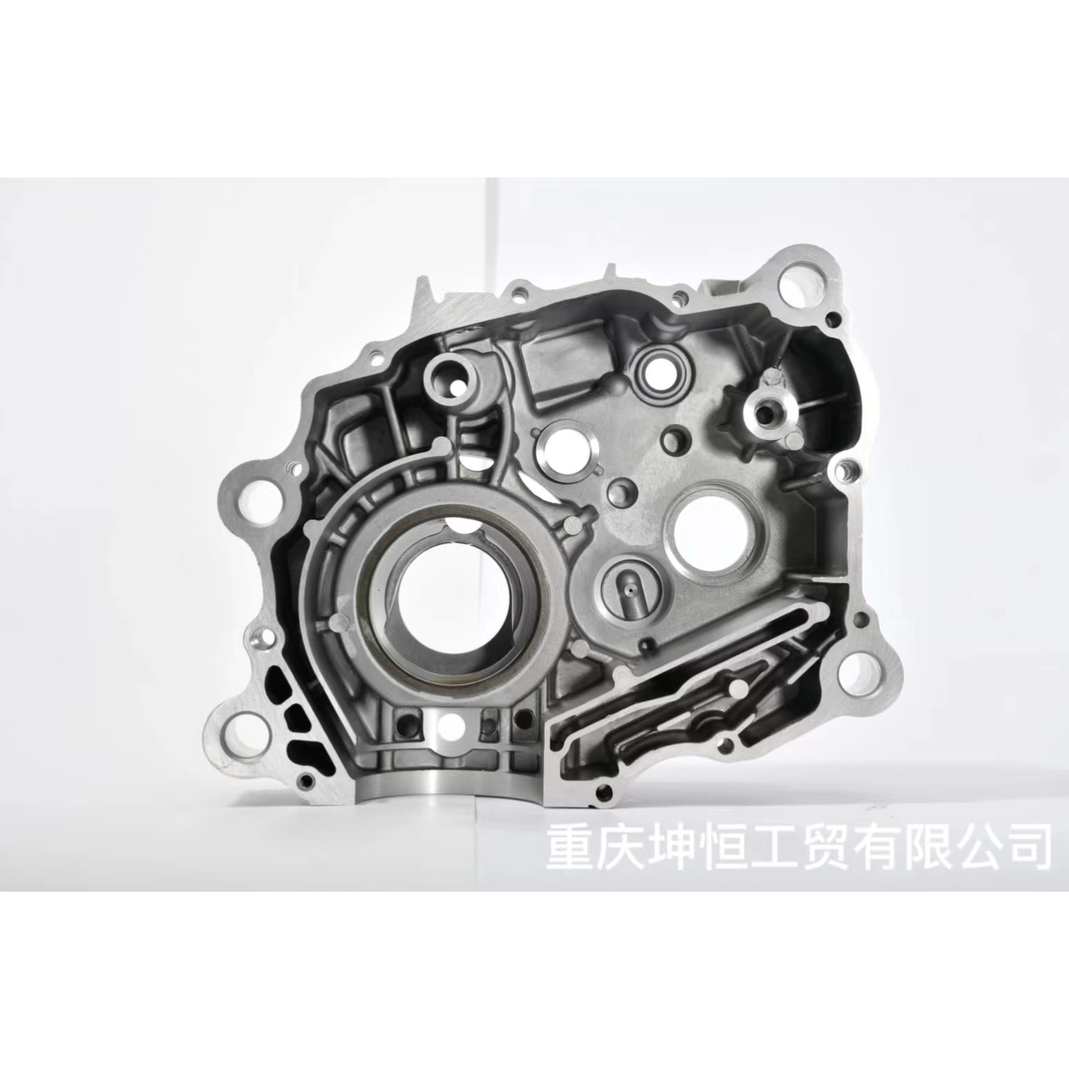 坤恒 CG250水冷大挂 摩托车发动机配件 左曲轮轴箱体  左曲轴箱体