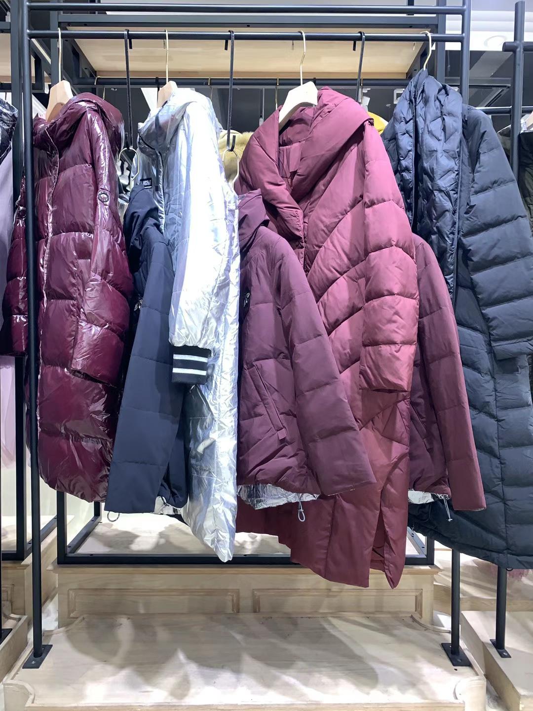 芭登芮芮2022秋冬品牌折扣女装库存尾货打包走份  女装折扣  女装尾货批发  女装库存尾货批发