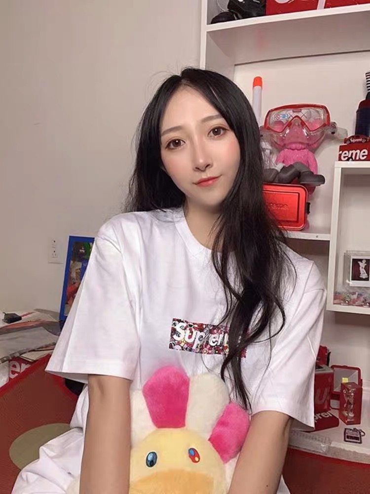 Supreme韩版纯棉半袖22年夏款批发货源供应