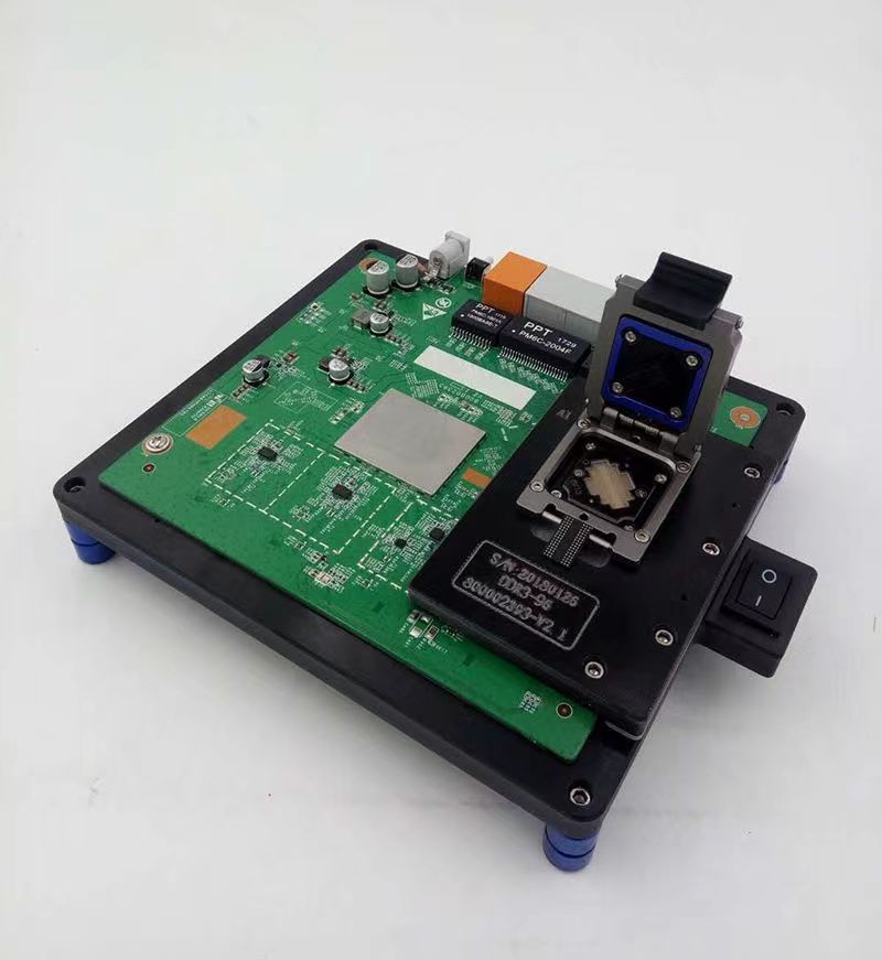 东都技术有限公司  射频测试座  老化座  单排老化测试座
