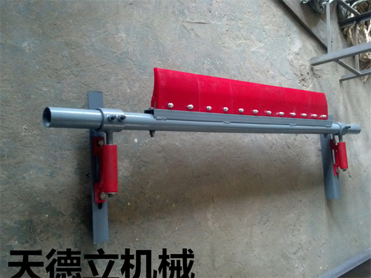 P型聚氨酯清扫器  聚氨酯二道清扫器&nbsp;&nbsp;聚氨酯刮板&nbsp;&nbsp;输送机清扫器