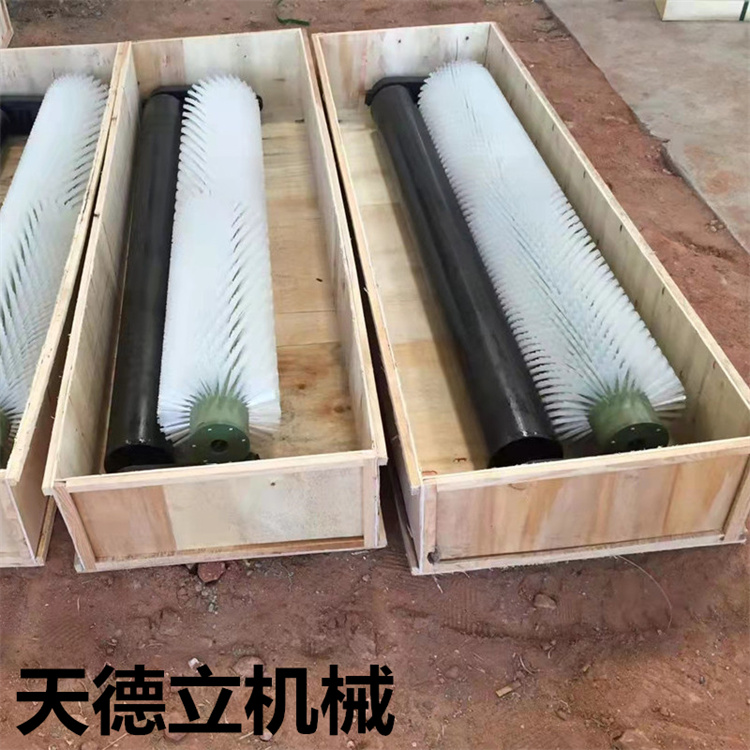 B1000型被动清扫器  尼龙毛刷清扫器  旋转式皮带清扫器  输送带清料器