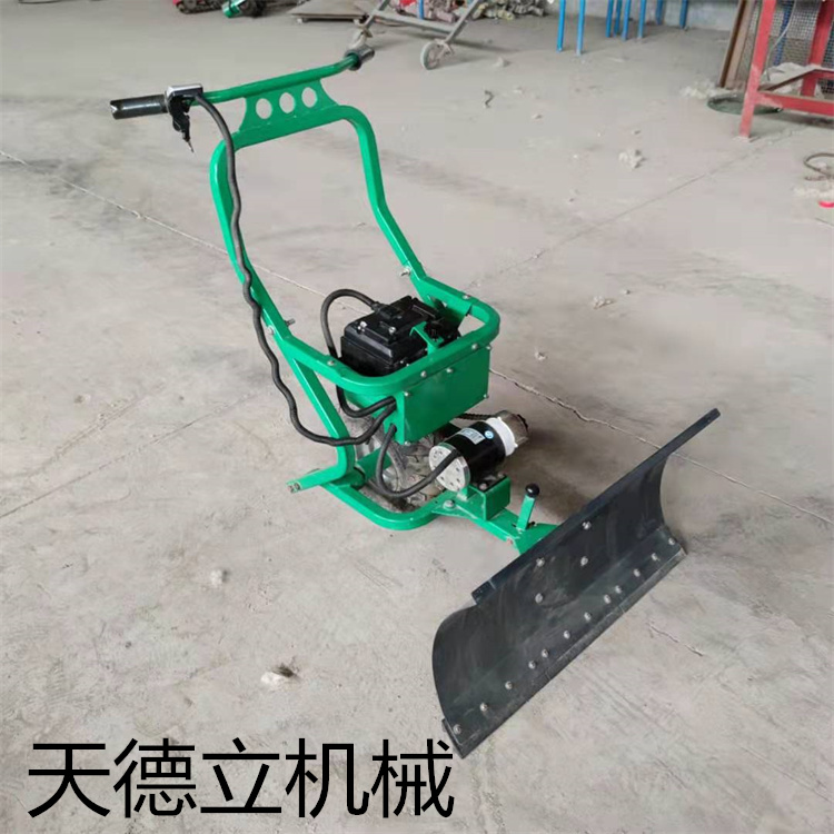 轮式推粪机  推雪机  履带式推雪机  手扶式电动铲雪机