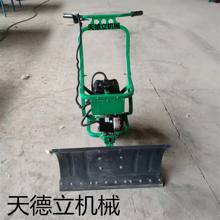 电动铲粪机  小型履带式清粪机  铲雪机  养殖场用推粪机