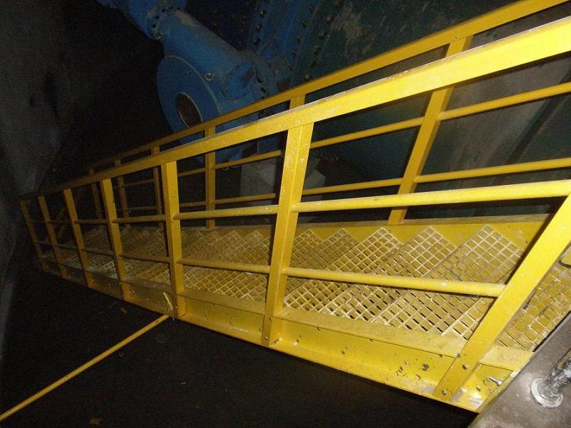 移动楼梯厂家玻璃钢高强度爬梯工厂楼梯