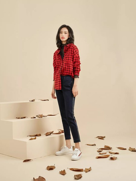 专柜下架领秀2022品牌女装折扣库存尾货批发  女装尾货批发  女装库存尾货批发