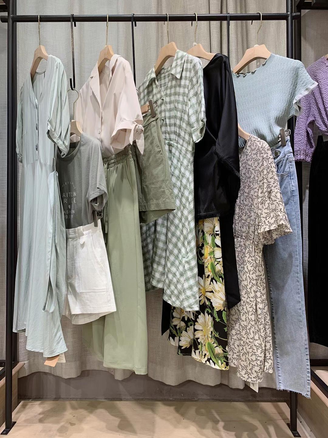 精品女装折扣夕紫荷22夏品牌女装折扣尾货批发供应商  女装尾货批发  女装库存尾货批发