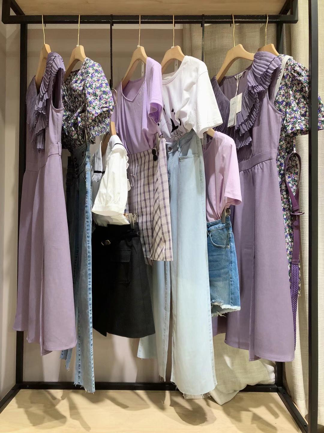 上海品牌真情告白2022品牌女装折扣尾货直播货源  女装尾货批发  女装库存尾货批发