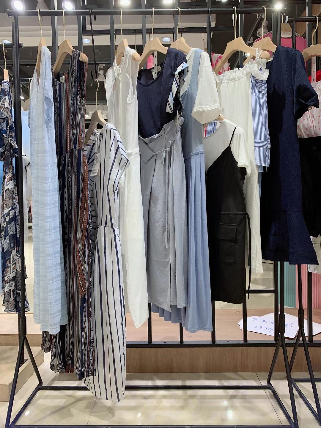 高端品牌ORGANIC WORK2022夏品牌女装尾货清仓  女装折扣  女装尾货批发  女装库存尾货批发