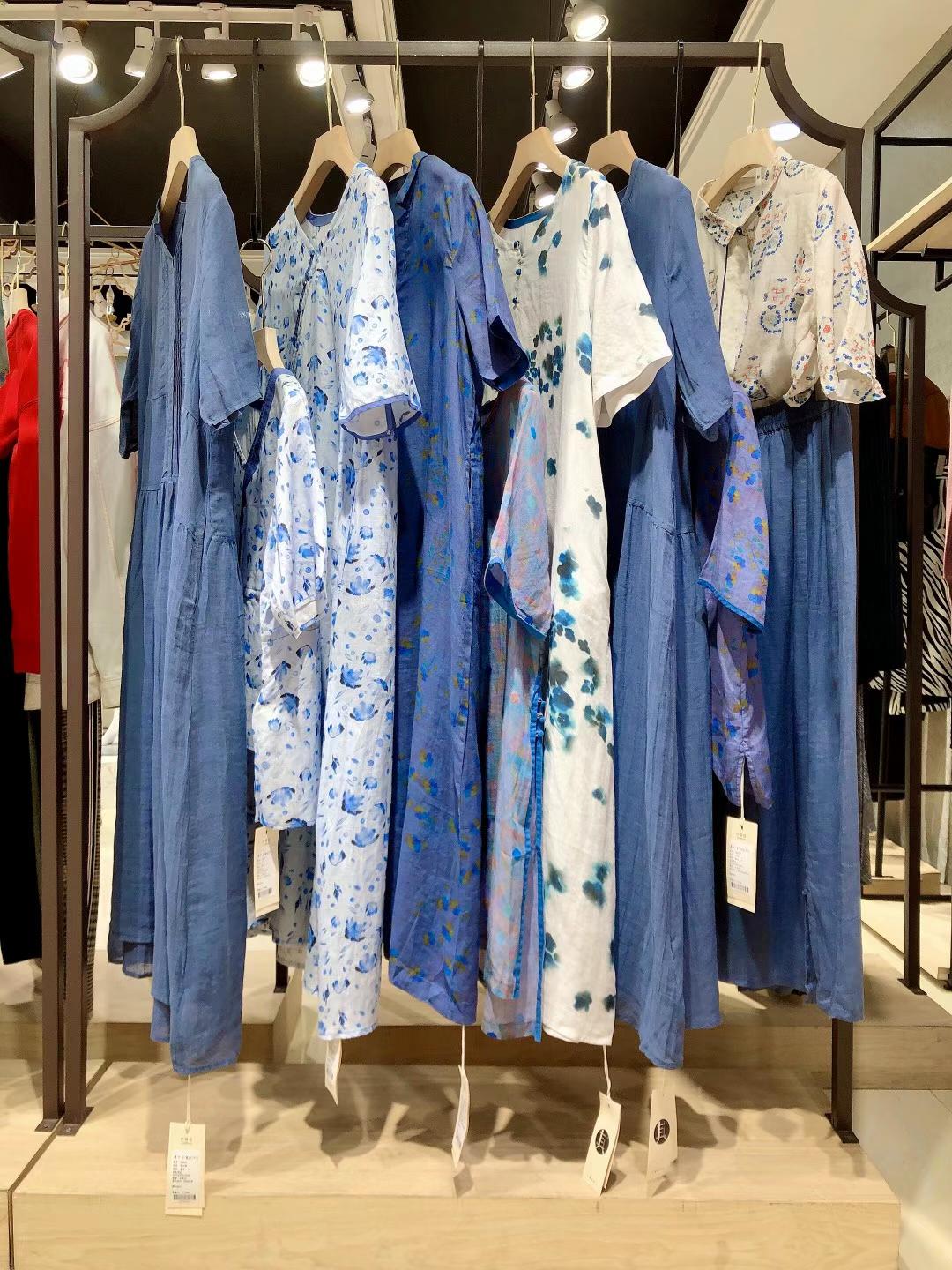 知名品牌女装其十2022时尚女装折扣尾货货源清仓批发  女装尾货批发  女装库存尾货批发