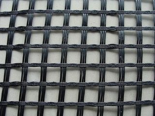 玻纤土工格栅土工工程材料品种齐全价格优惠施工方便  价格优惠品种齐全  什么是土工格栅