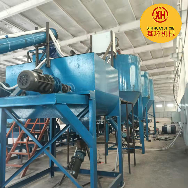 FS建筑外墙免拆模板设性能及特点  建筑模板设备  外墙免拆模板设备  保温模板设备