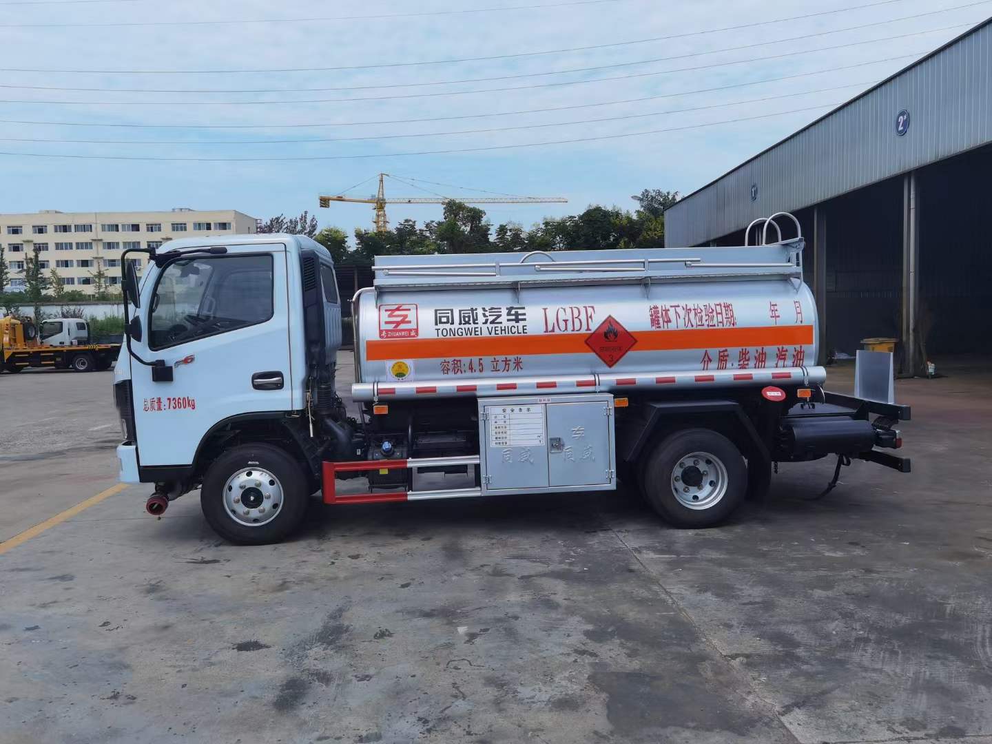 五吨油罐车 常规爆款5吨油罐车 价格便宜销量好  加油车  运油车
