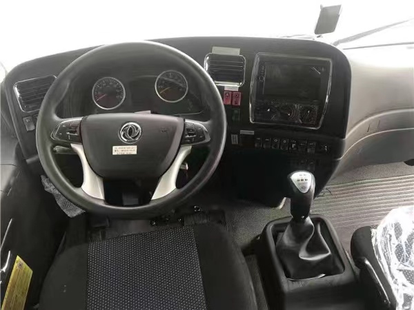 10吨油罐车 10吨加油车 价格便宜 买着划算  性价比高的油罐车