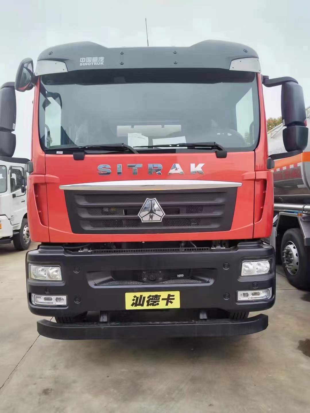 25吨供液车 30吨供液车 汕德卡前四后八普货供液车  20吨供液车  汕德卡普货供液车