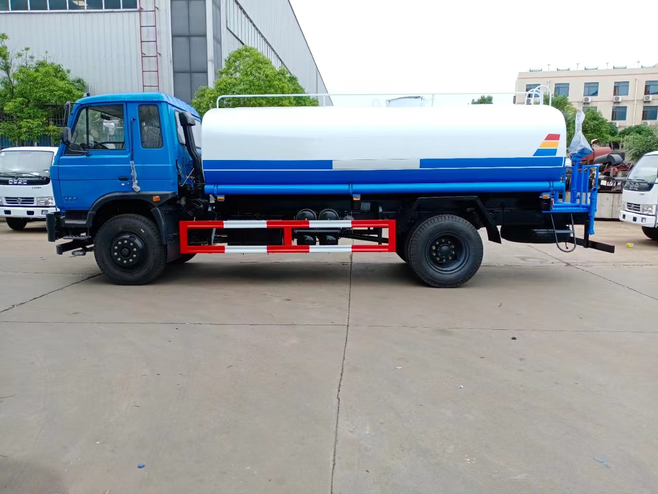 二手洒水车 国三洒水车  公地专用洒水车